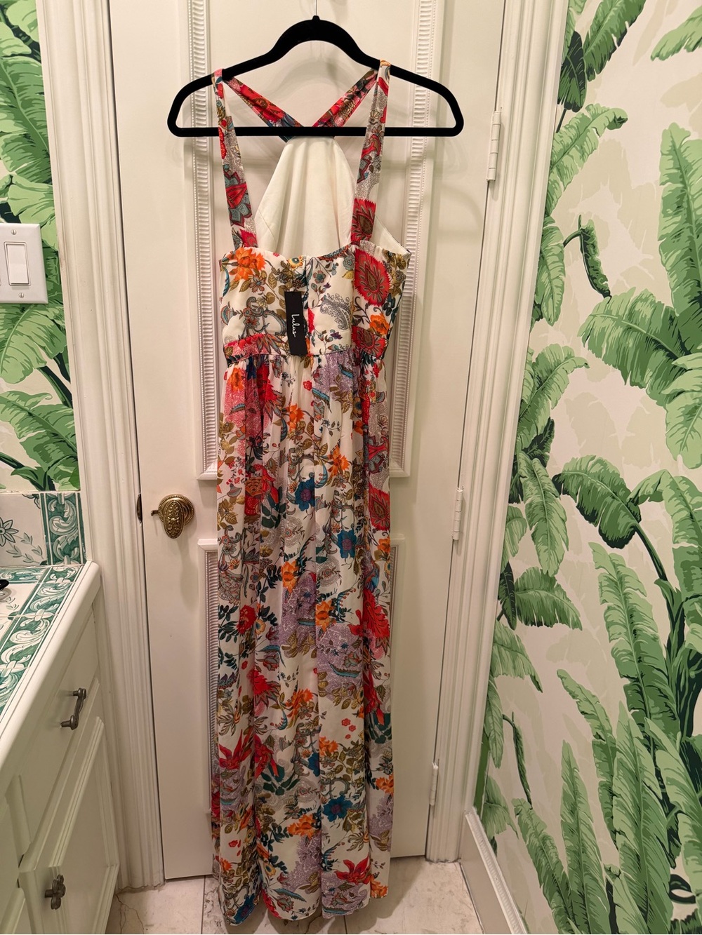 NWT Lulus Lilja Cream Floral Print Sleeveless Maxi Dress, Size Medium - Picture 7 of 9